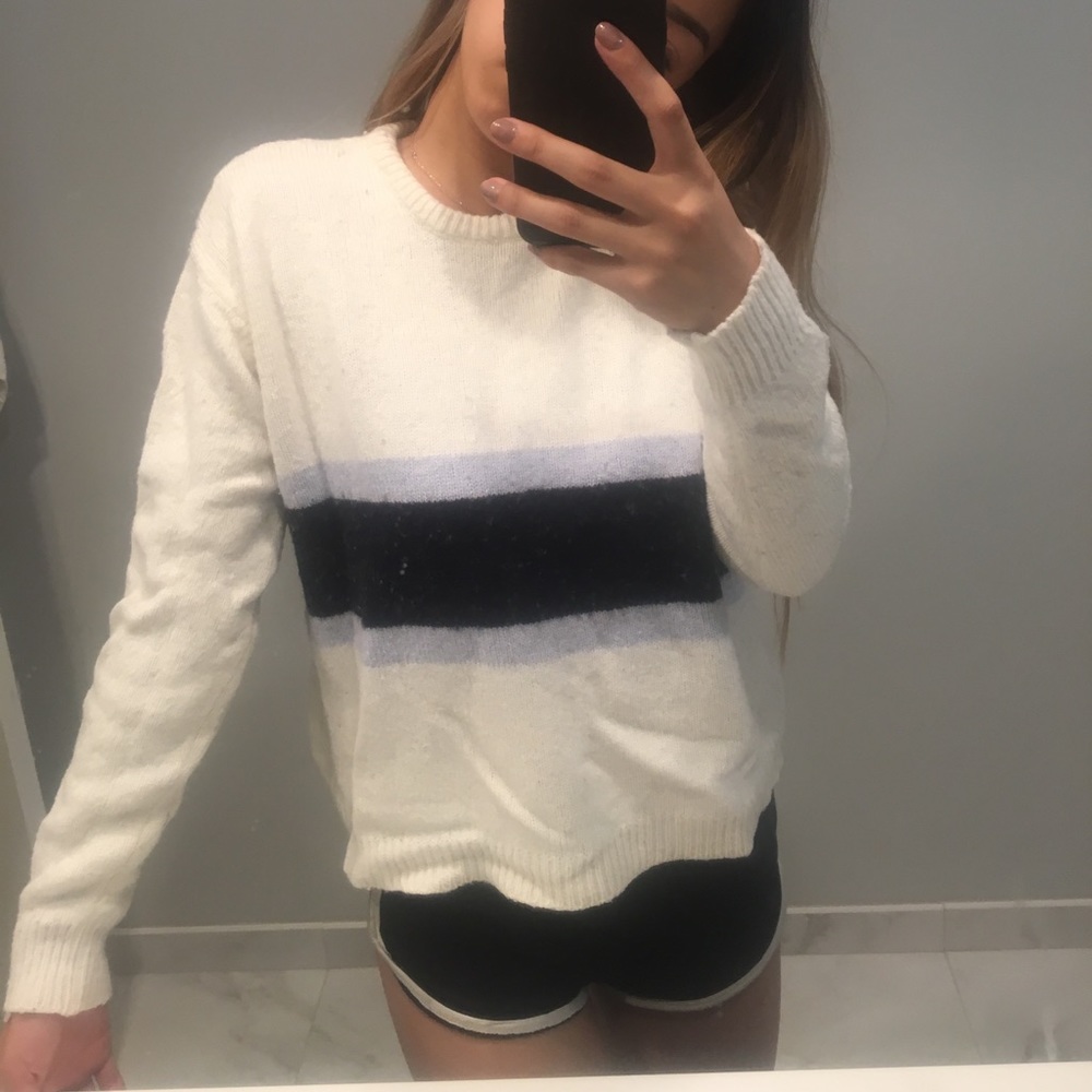 Brandy Melville white and blue striped sweater